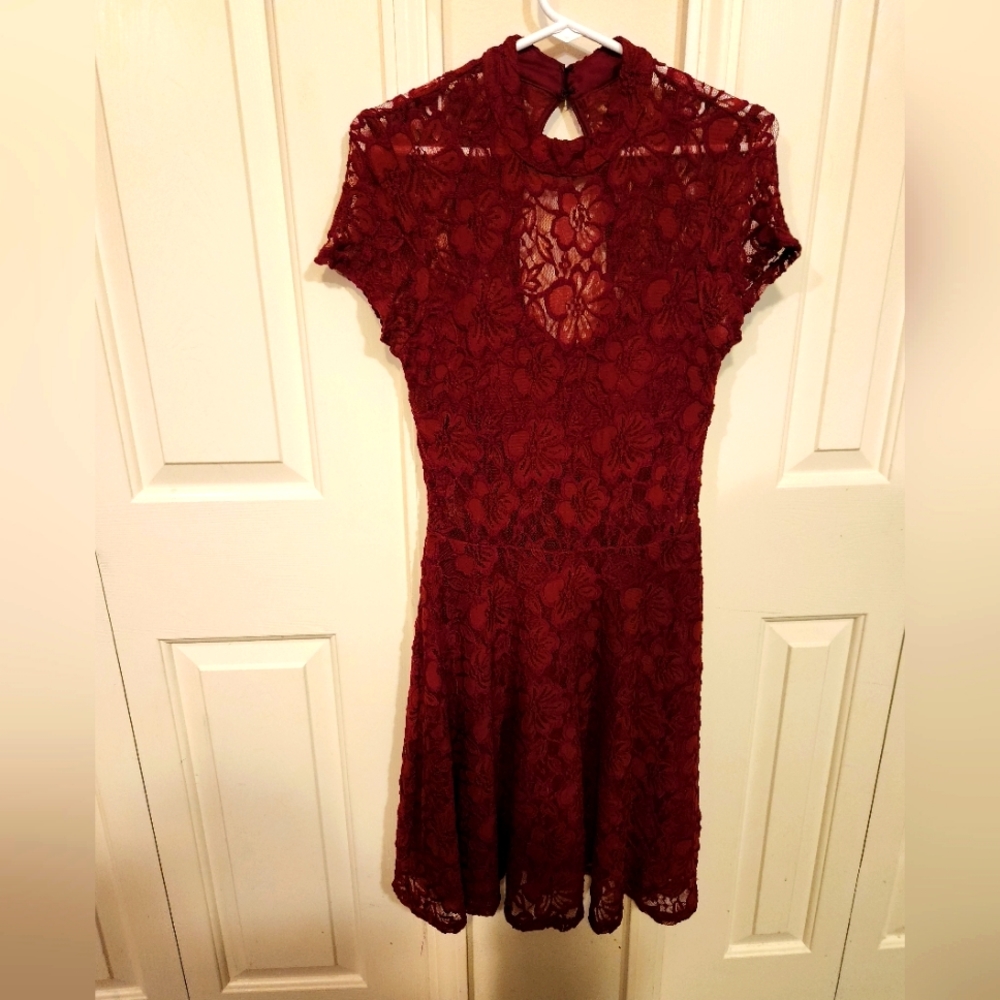 My Michelle Lace Dress Size 5